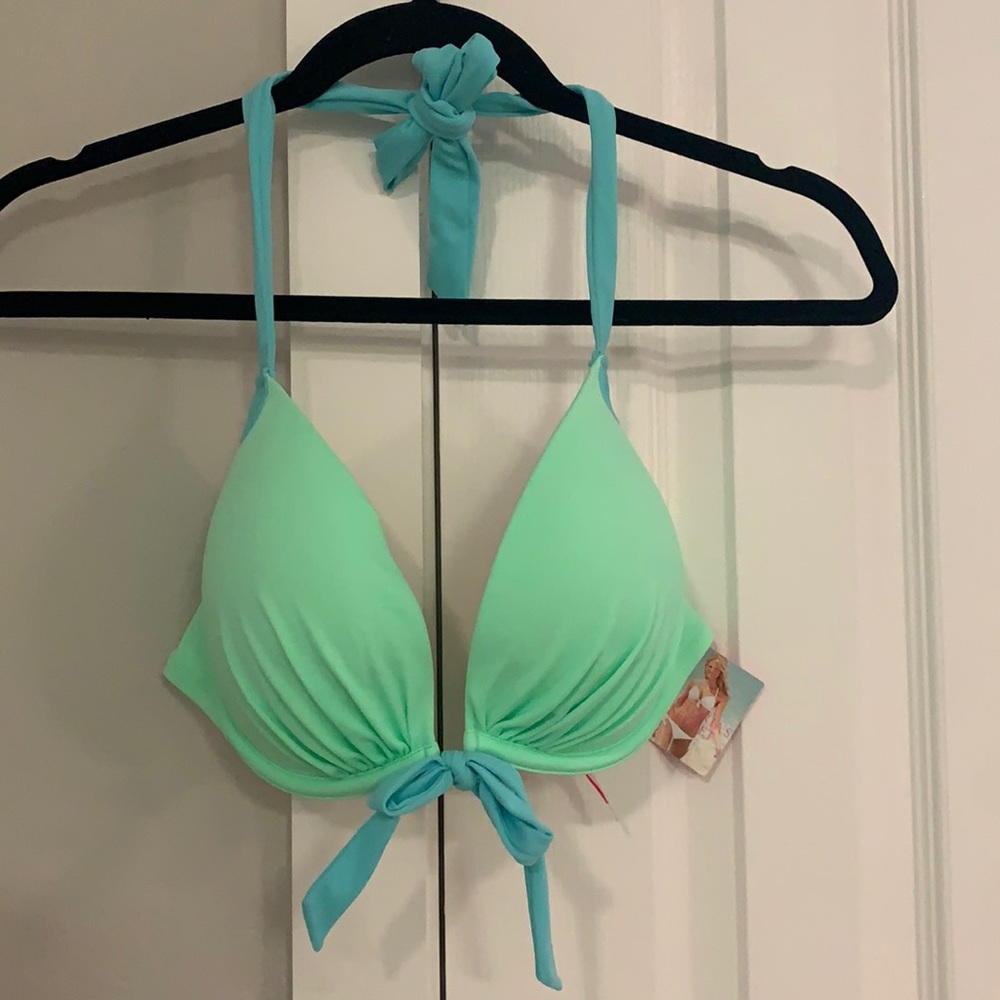 Victoria’s Secret swim gorgeous push-up bra 36D brand new never worn